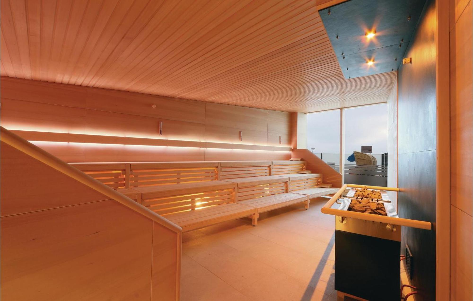 Nice Apartment In Luebeck Travemuende With Sauna Esterno foto
