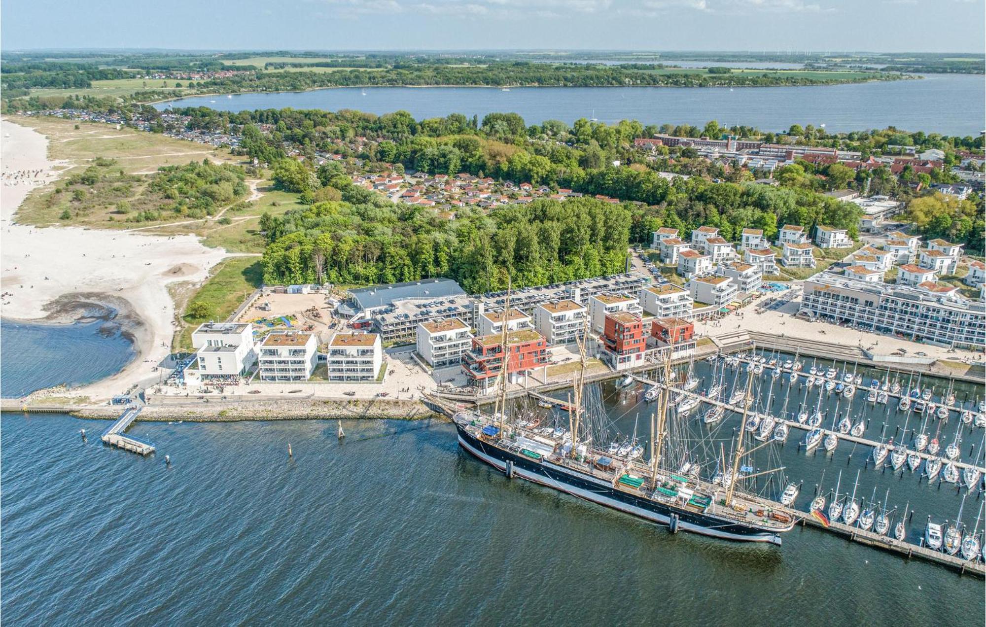 Nice Apartment In Luebeck Travemuende With Sauna Esterno foto